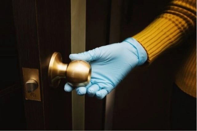 commercial locksmith